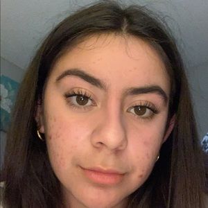 Meet your Posher, Janelle